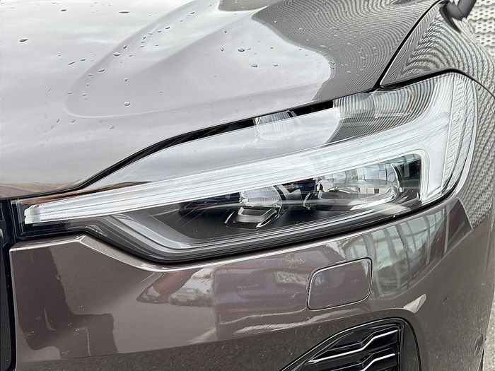 Volvo XC60 2025