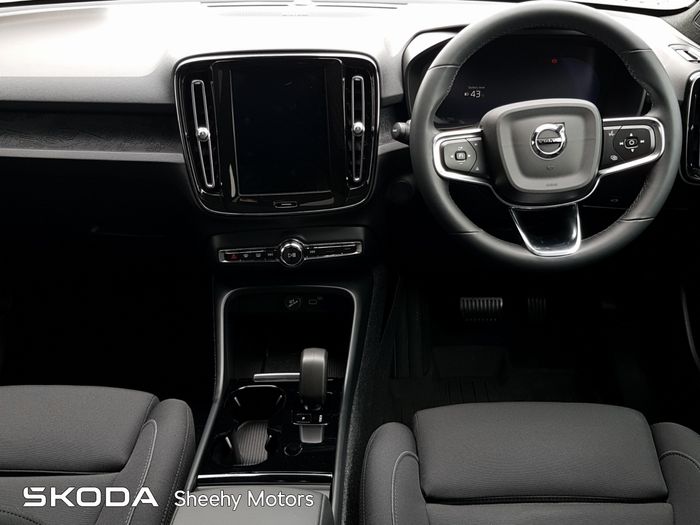Volvo C40 2022