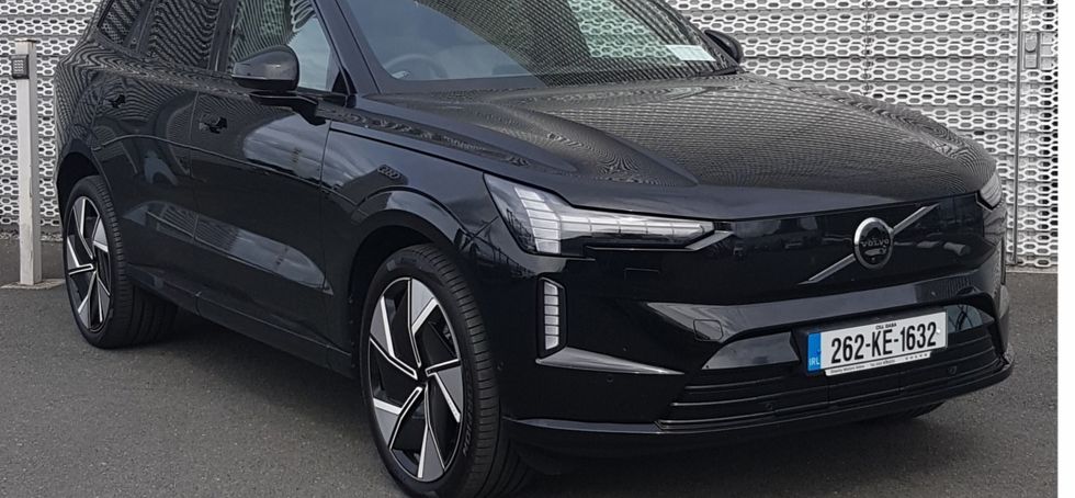 Volvo EX90 2026