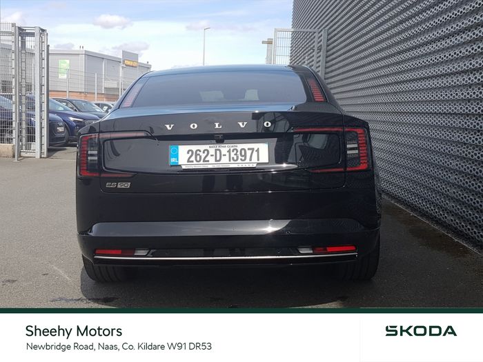 Volvo ES90 2026