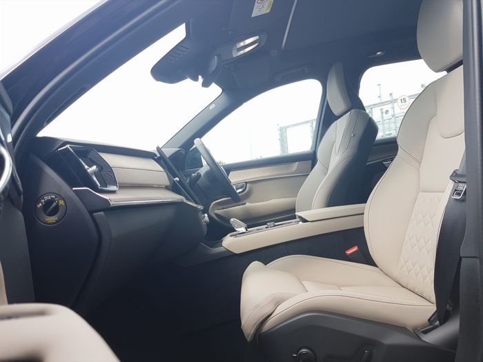 Volvo XC90 2026