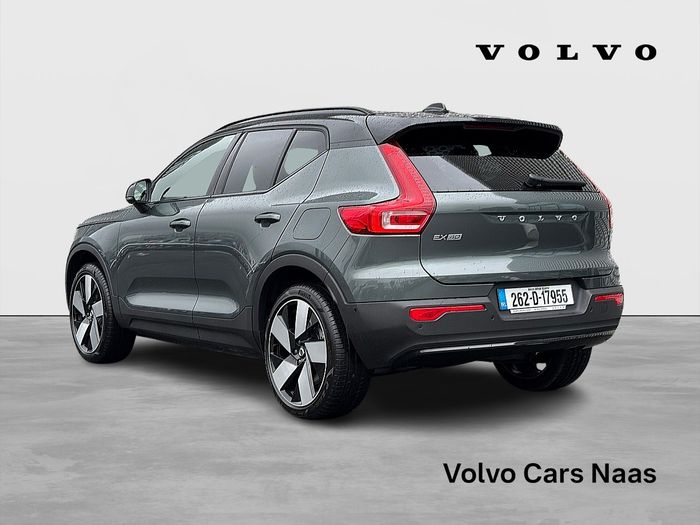 Volvo EX40 2026