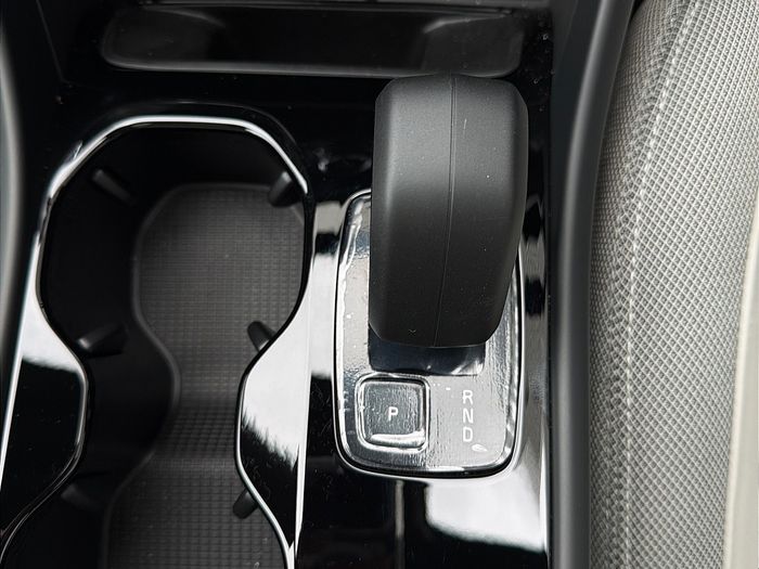 Volvo EX40 2026