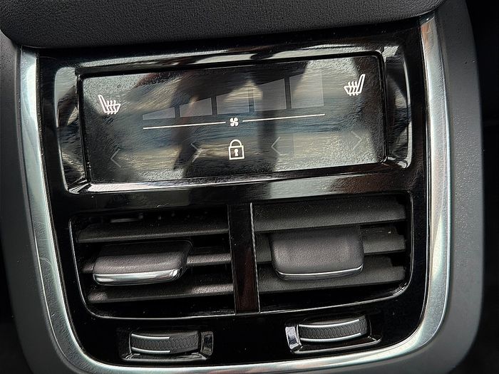 Volvo XC90 2021