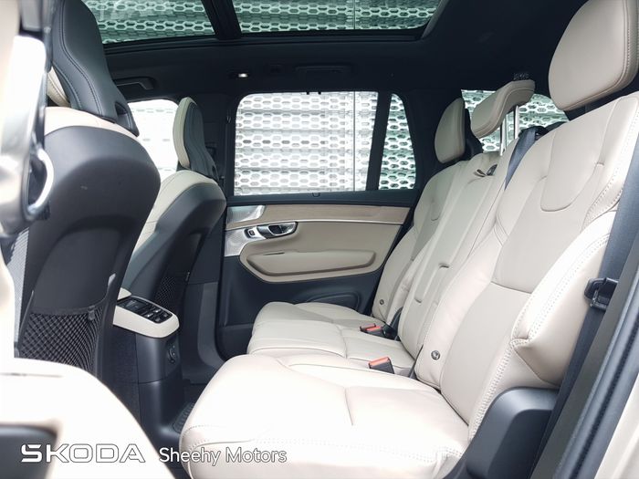 Volvo XC90 2025