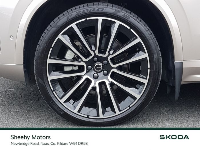 Volvo XC90 2025