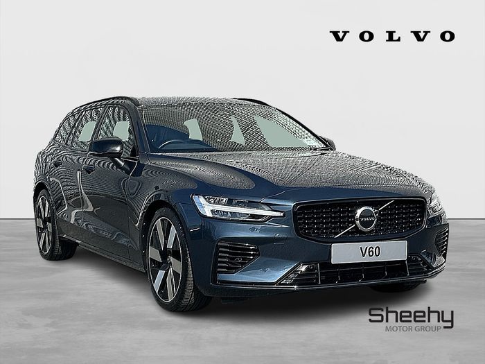Volvo V60 2025