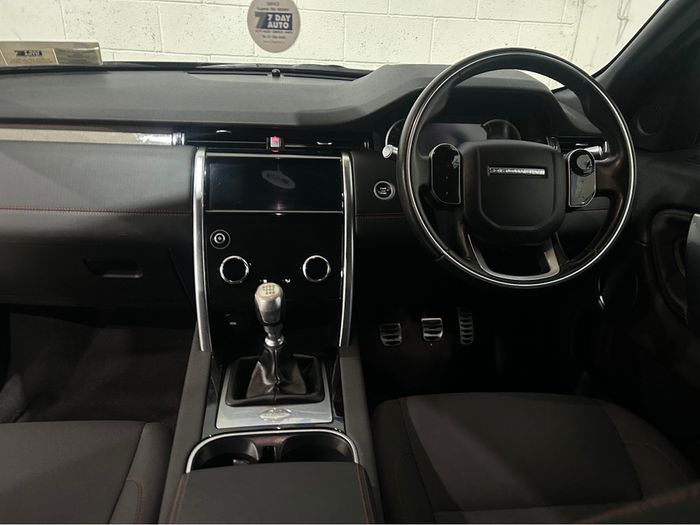 Land Rover Discovery Sport 2020