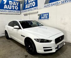 Jaguar XE 2018