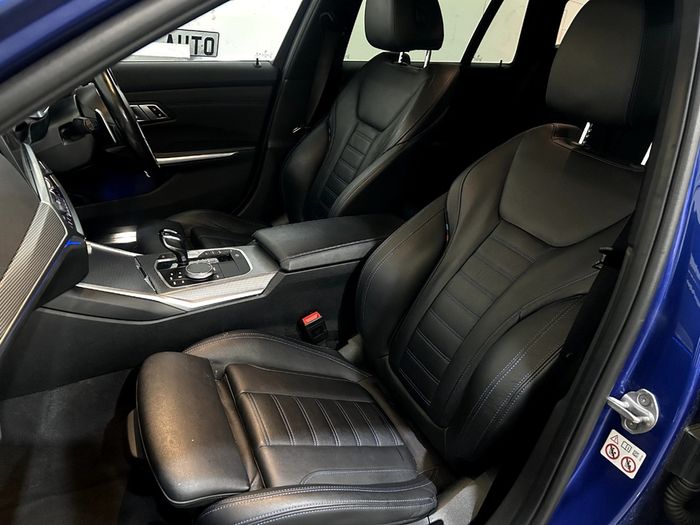 BMW 3 Series 2021