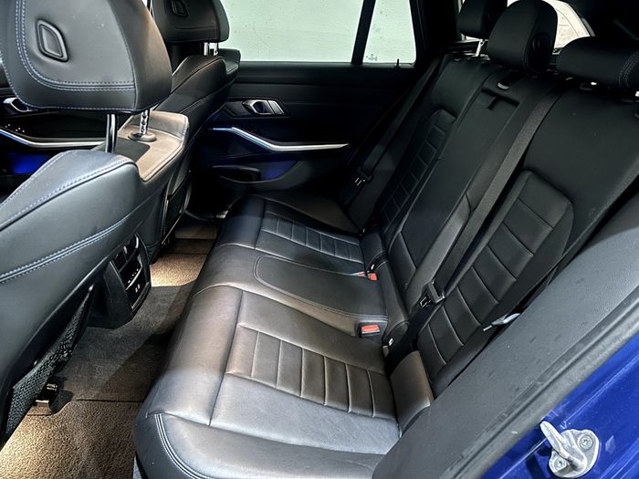 BMW 3 Series 2021