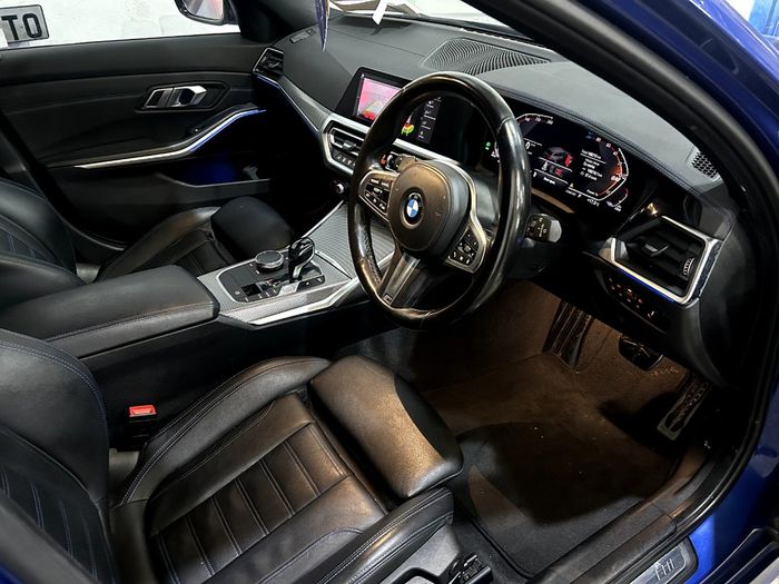 BMW 3 Series 2021