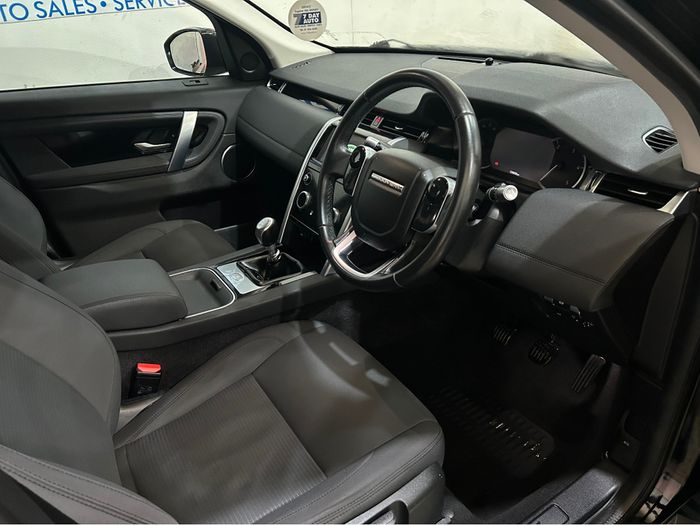 Land Rover Discovery Sport 2020