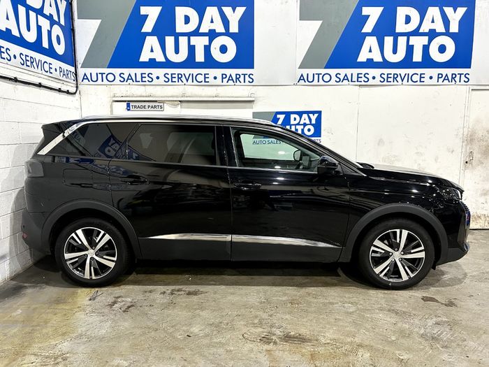 Peugeot 5008 2022