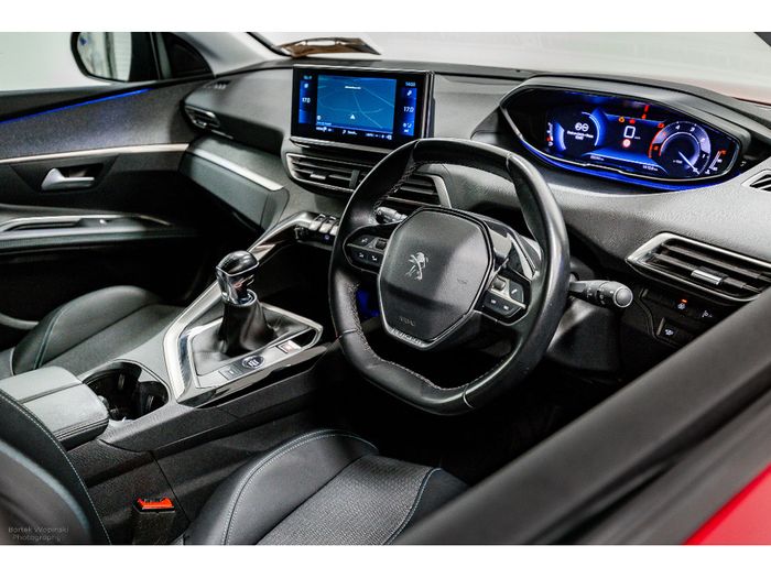 Peugeot 3008 2022