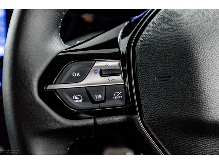 Peugeot 408 2025