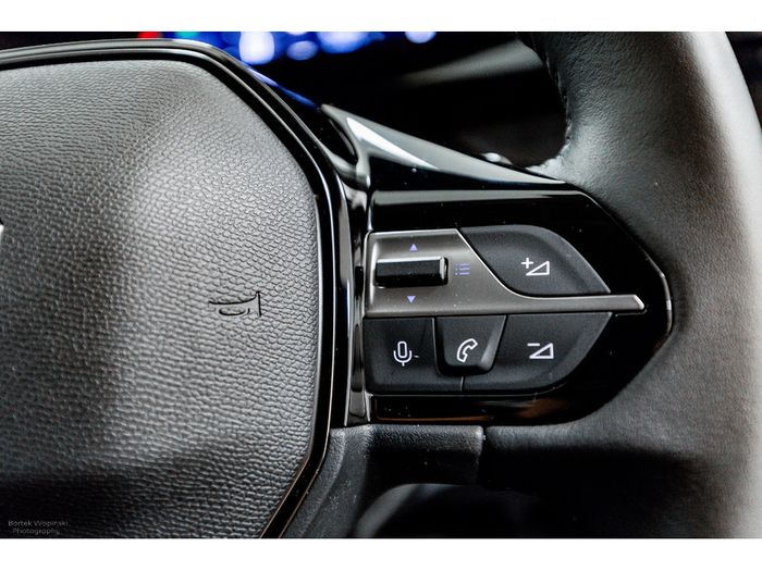 Peugeot 408 2025