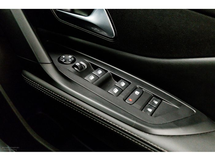 Peugeot 408 2025