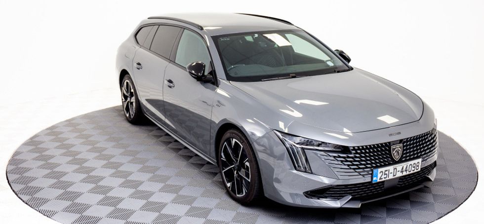 Peugeot 508  2025