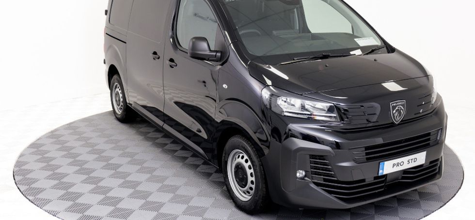 Peugeot Expert 2025
