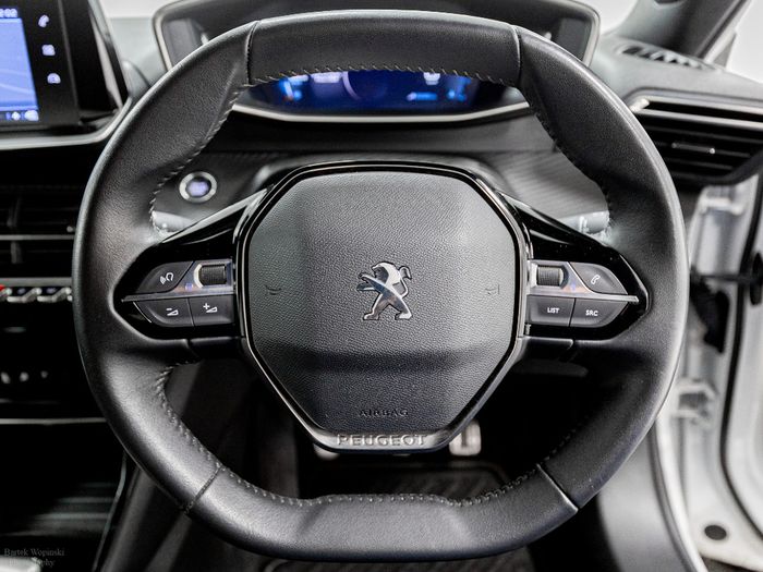 Peugeot 2008 2023