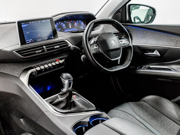 Peugeot 3008 2020