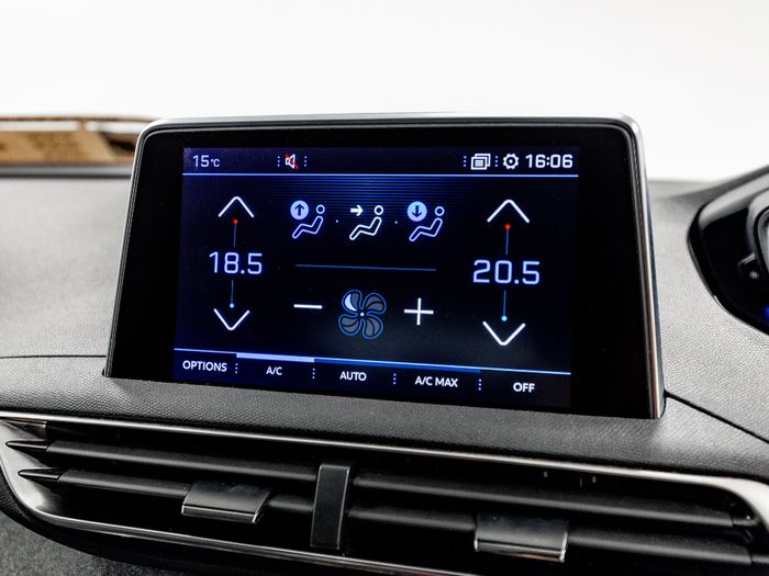 Peugeot 3008 2020
