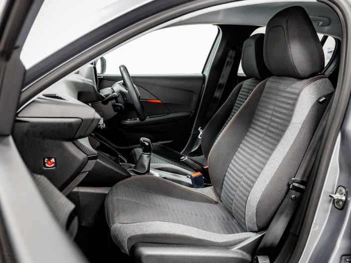 Peugeot 208 2023
