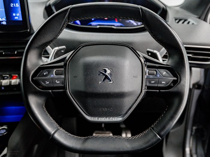 Peugeot 5008 2023