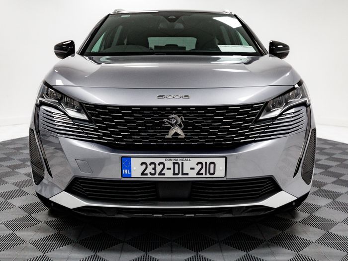 Peugeot 5008 2023