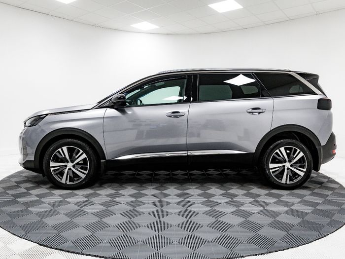 Peugeot 5008 2023