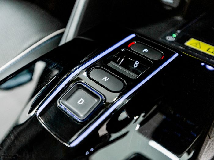 Honda e:Ny1 2024