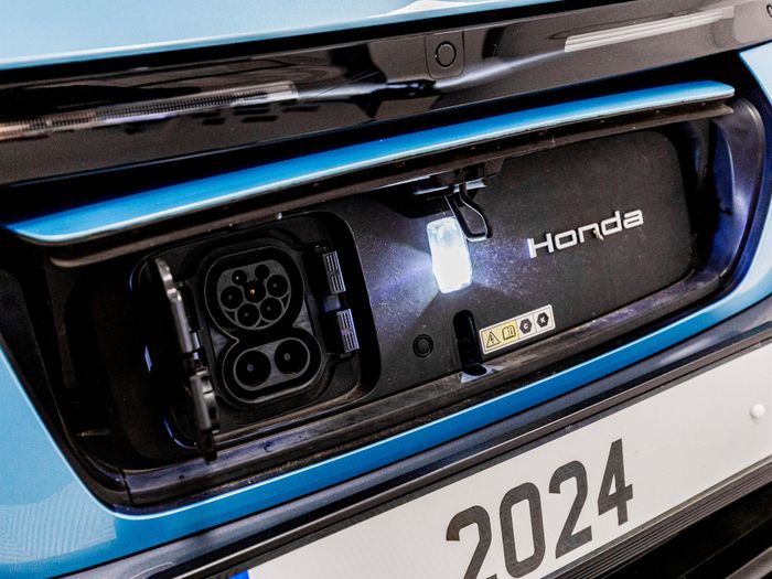 Honda e:Ny1 2024