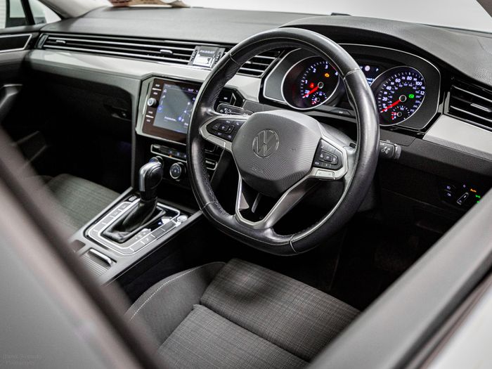 Volkswagen Passat 2021