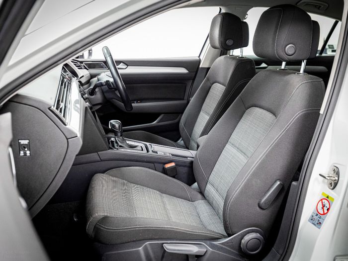 Volkswagen Passat 2021