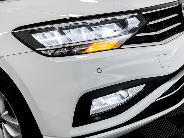 Volkswagen Passat 2021