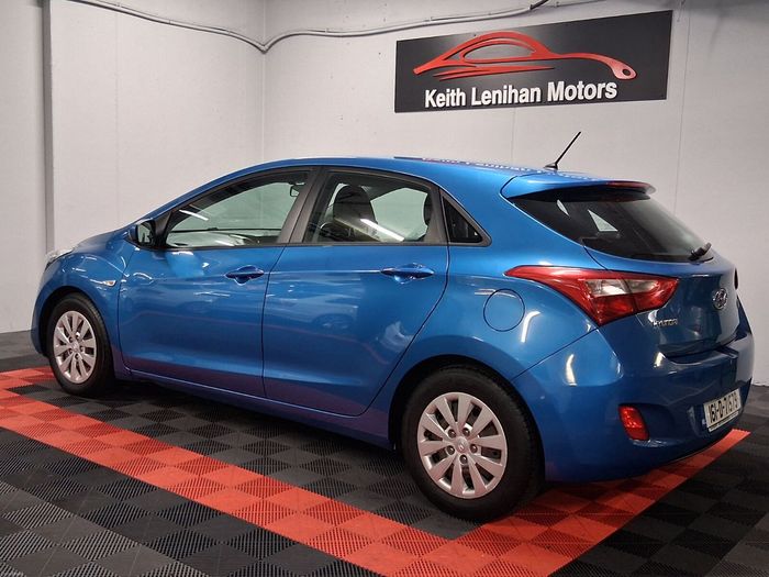 Hyundai i30 2016