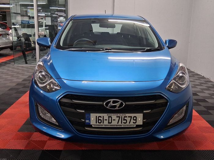 Hyundai i30 2016