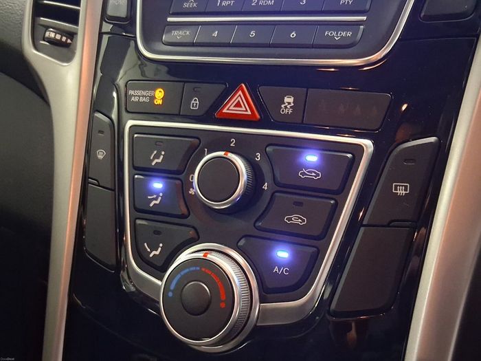 Hyundai i30 2016