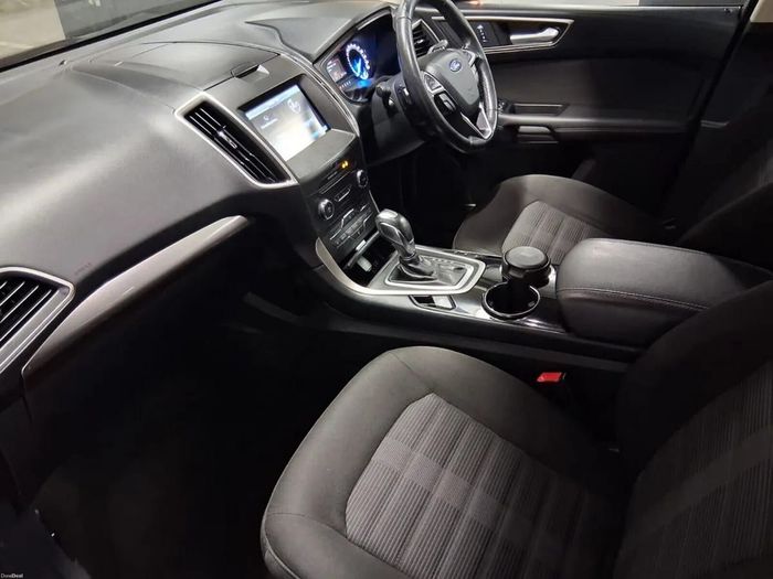 Ford Galaxy 2016