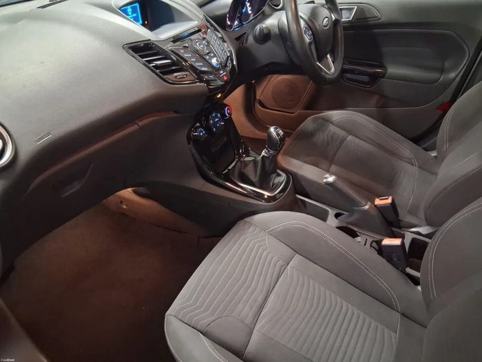 Ford Fiesta 2015