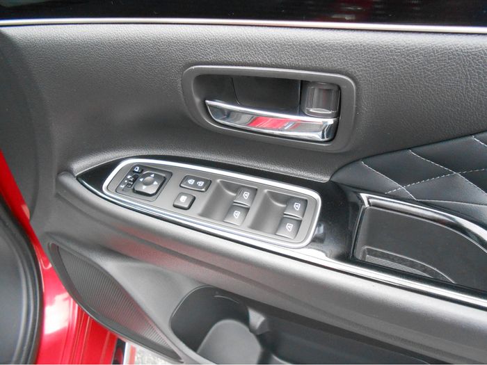 Mitsubishi Outlander 2018
