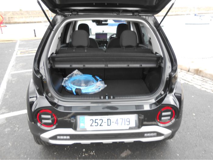 Hyundai INSTER 2025