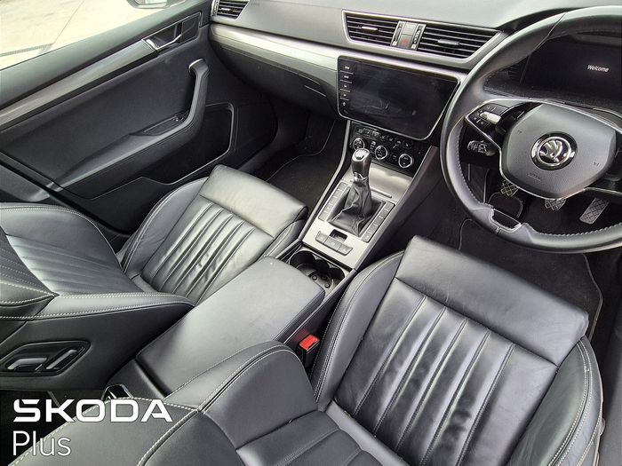 Skoda Superb 2022