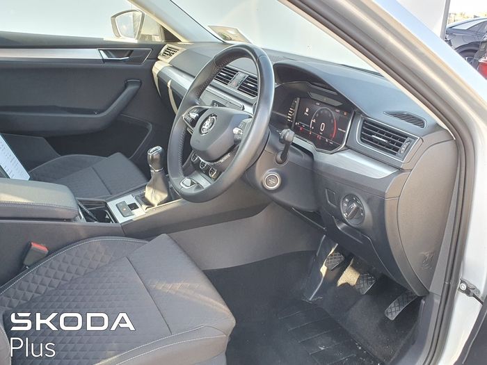 Skoda Superb 2023