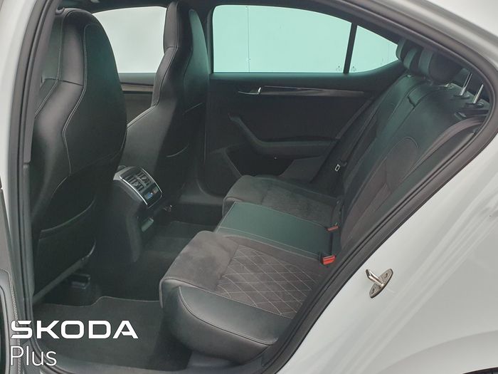 Skoda Superb 2024