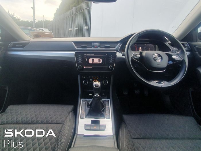 Skoda Superb 2023