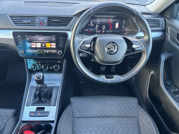 Skoda Superb 2023