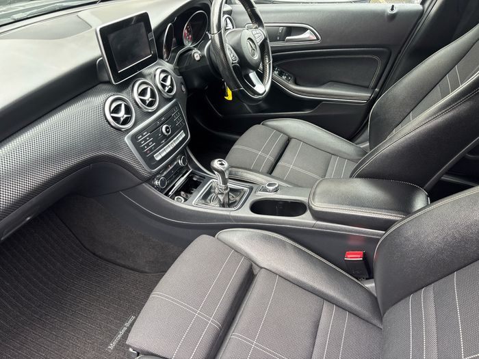 Mercedes-Benz A-Class 2015
