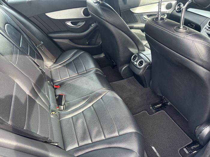 Mercedes-Benz C-Class 2018